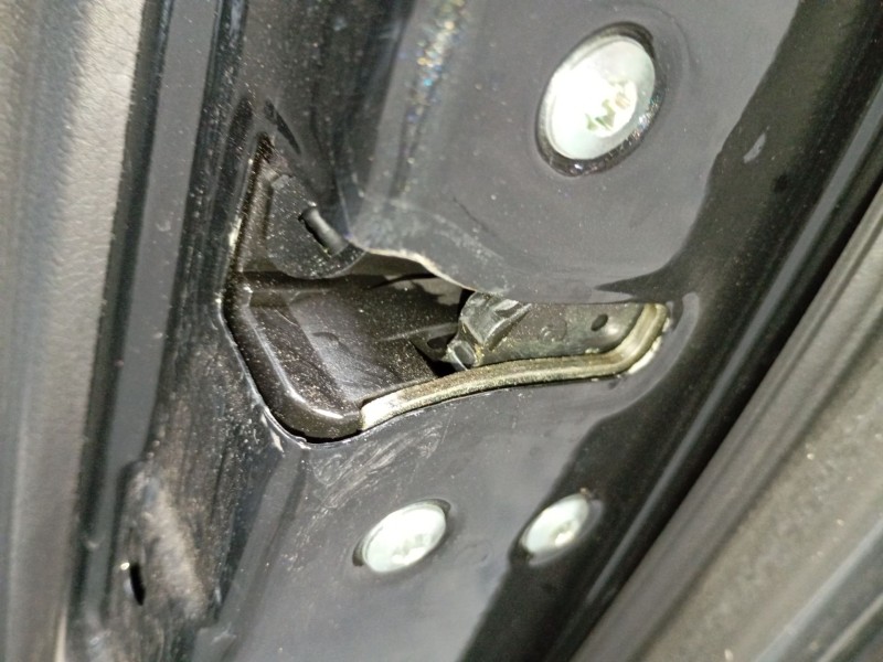 Recambio de cerradura puerta trasera derecha para kia cee´d (jd) 1.4 crdi 90 referencia OEM IAM   