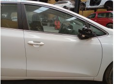 Recambio de puerta delantera derecha para kia cee´d (jd) 1.6 crdi 128 referencia OEM IAM   