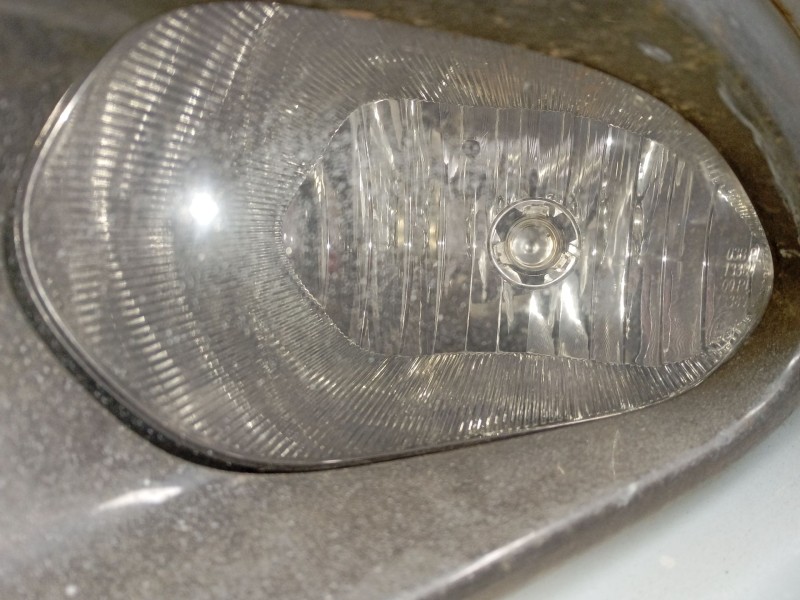 Recambio de faro antiniebla izquierdo para kia cee´d (jd) 1.6 crdi 128 referencia OEM IAM   