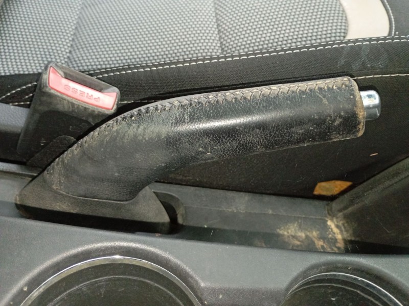 Recambio de palanca freno de mano para kia cee´d (jd) 1.6 crdi 128 referencia OEM IAM   