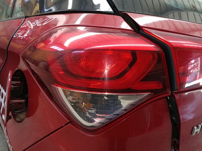 Recambio de piloto trasero izquierdo para hyundai i20 ii (gb, ib) 1.2 referencia OEM IAM   