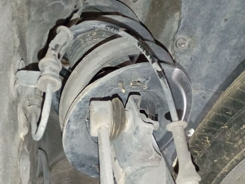 Recambio de amortiguador delantero derecho para kia cee´d (jd) 1.6 crdi 128 referencia OEM IAM   