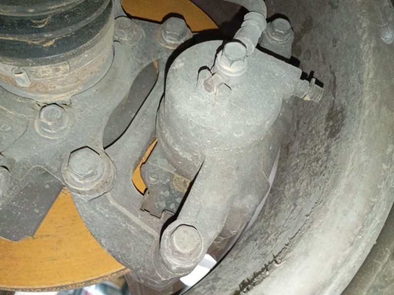 Recambio de pinza freno delantera izquierda para kia cee´d (jd) 1.6 crdi 128 referencia OEM IAM   