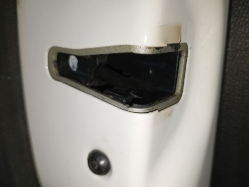 Recambio de cerradura puerta delantera izquierda para ford ecosport 1.5 ti referencia OEM IAM   