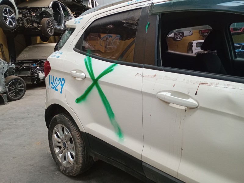 Recambio de puerta trasera derecha para ford ecosport 1.5 ti referencia OEM IAM   