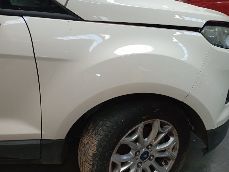 Recambio de aleta delantera derecha para ford ecosport 1.5 ti referencia OEM IAM   