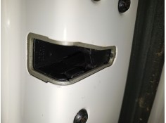 Recambio de cerradura puerta trasera derecha para ford ecosport 1.5 ti referencia OEM IAM   