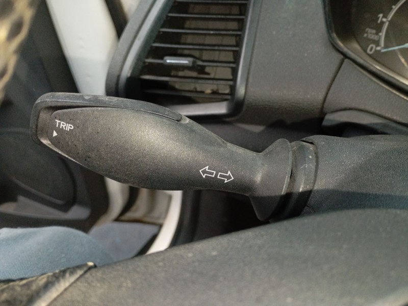 Recambio de mando intermitentes para ford ecosport 1.5 ti referencia OEM IAM   