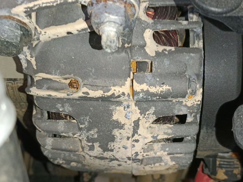 Recambio de alternador para ford ecosport 1.5 ti referencia OEM IAM   