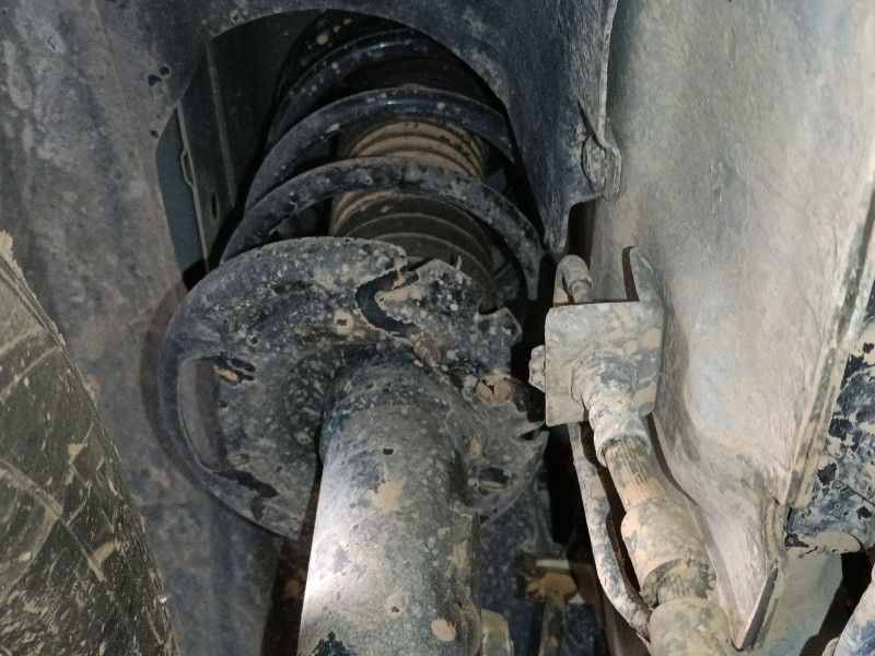 Recambio de amortiguador delantero derecho para ford ecosport 1.5 ti referencia OEM IAM   