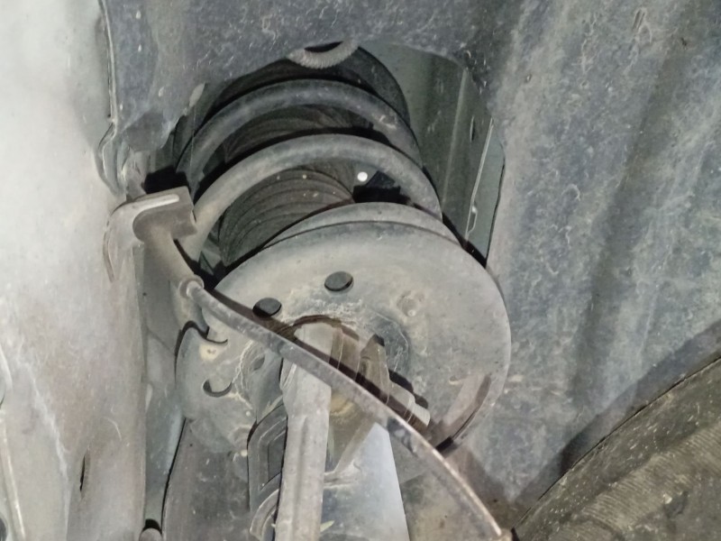 Recambio de amortiguador delantero derecho para ford ecosport 1.5 ti referencia OEM IAM   