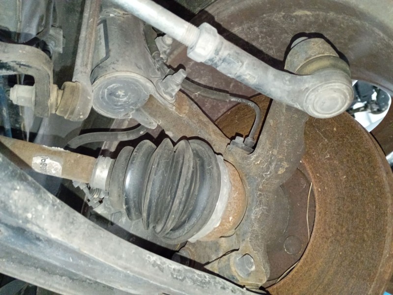 Recambio de mangueta delantera derecha para ford ecosport 1.5 ti referencia OEM IAM   