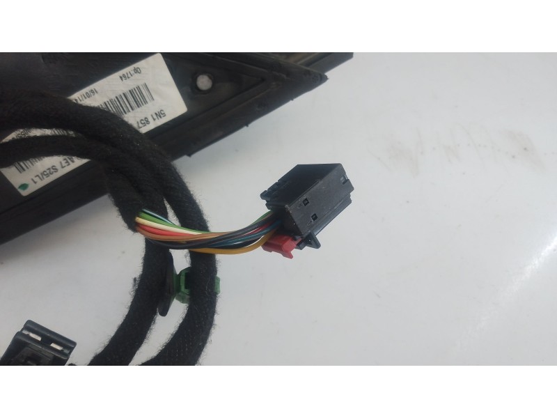 Recambio de retrovisor izquierdo electrico para volkswagen tiguan (5n_) 2.0 tdi referencia OEM IAM   
