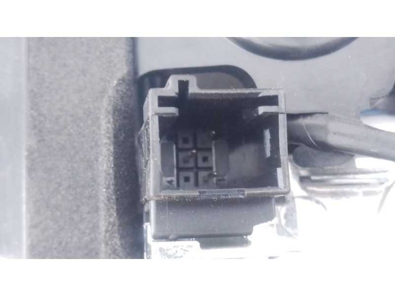 Recambio de piloto trasero izquierdo porton para peugeot 3008 gt line referencia OEM IAM   