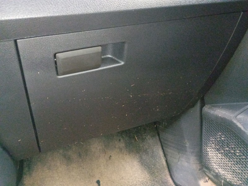 Recambio de guantera para volkswagen caddy v furgoneta/monovolumen (sba, sbh) 2.0 tdi bmt referencia OEM IAM   