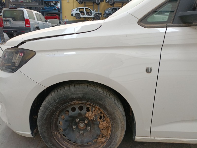 Recambio de aleta delantera izquierda para volkswagen caddy v furgoneta/monovolumen (sba, sbh) 2.0 tdi bmt referencia OEM IAM   