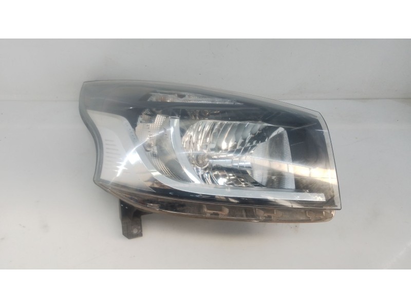 Recambio de faro derecho para fiat talento autobús (296_) 1.6 d referencia OEM IAM   