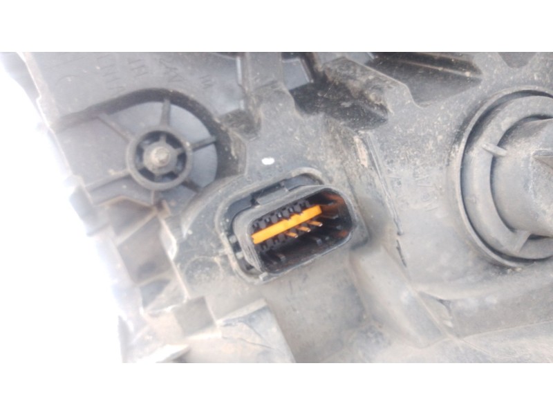 Recambio de faro derecho para fiat talento autobús (296_) 1.6 d referencia OEM IAM   
