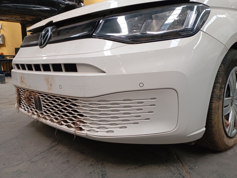 Recambio de paragolpes delantero para volkswagen caddy v furgoneta/monovolumen (sba, sbh) 2.0 tdi bmt referencia OEM IAM   