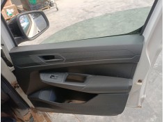 GUARNECIDO PUERTA DELANTERA DERECHA 