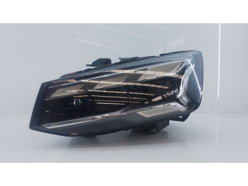 Recambio de faro izquierdo xenon para audi q2 (gab, gag) 30 tdi referencia OEM IAM   