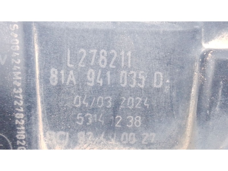 Recambio de faro izquierdo xenon para audi q2 (gab, gag) 30 tdi referencia OEM IAM   