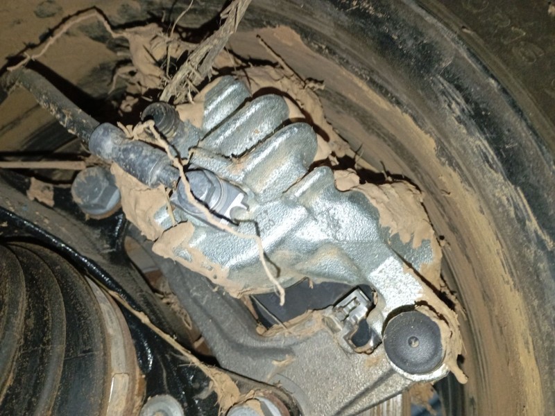 Recambio de pinza freno delantera izquierda para volkswagen caddy v furgoneta/monovolumen (sba, sbh) 2.0 tdi bmt referencia OEM 