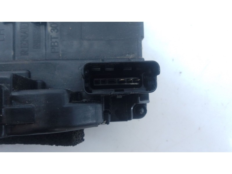 Recambio de cerradura puerta trasera izquierda para renault kadjar (ha_, hl_) 1.5 blue dci 115 referencia OEM IAM   