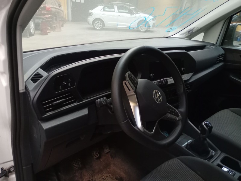 volkswagen caddy v furgoneta/monovolumen (sba, sbh) del año 2024