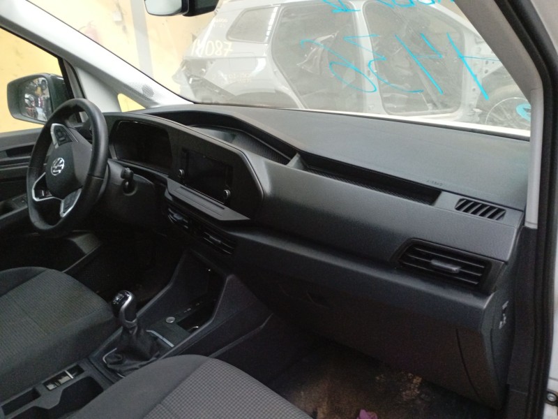 volkswagen caddy v furgoneta/monovolumen (sba, sbh) del año 2024