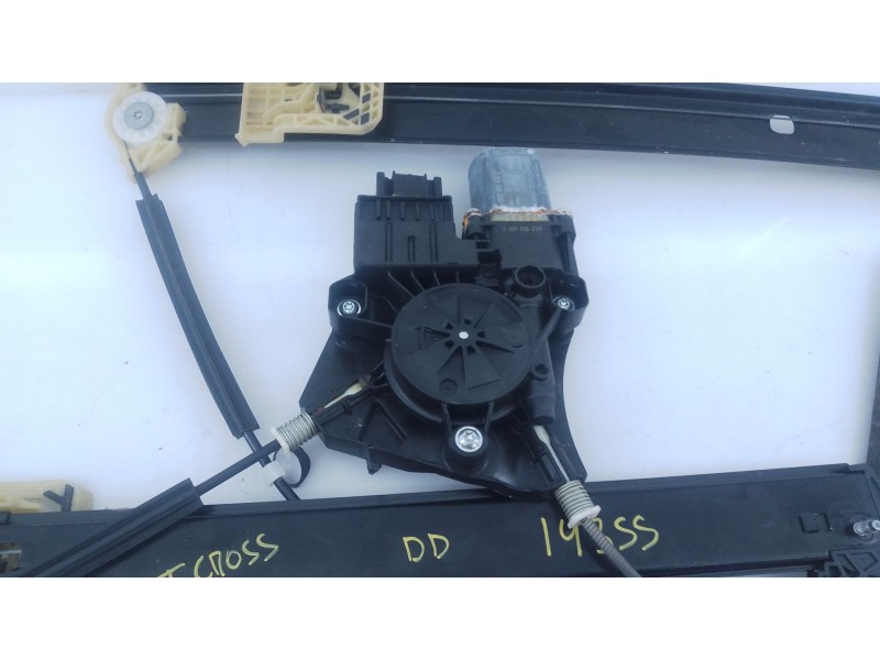 Recambio de elevalunas delantero derecho para volkswagen t-cross (c11, d31) 1.0 tsi referencia OEM IAM   