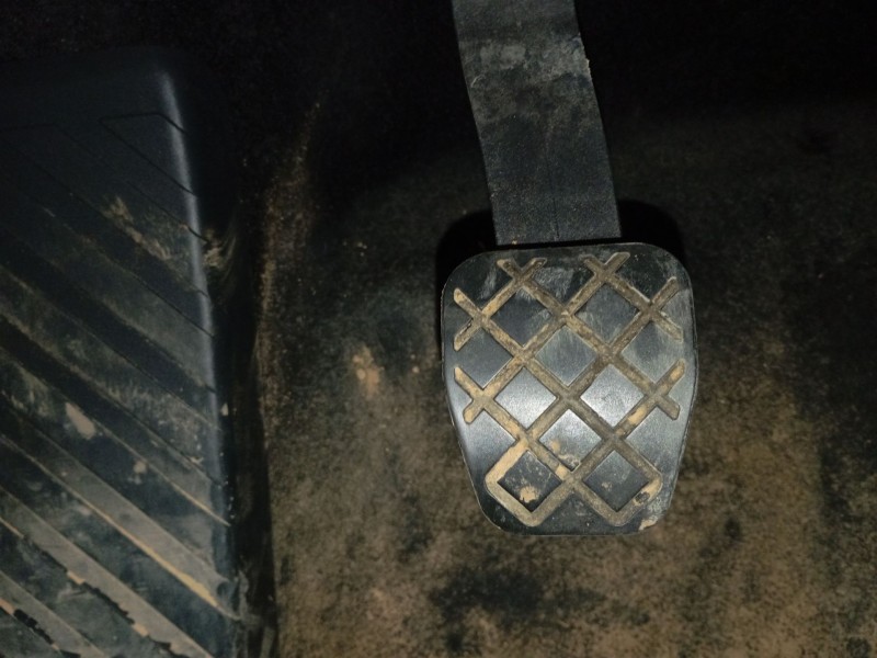 Recambio de pedal embrague para volkswagen caddy v furgoneta/monovolumen (sba, sbh) 2.0 tdi bmt referencia OEM IAM   