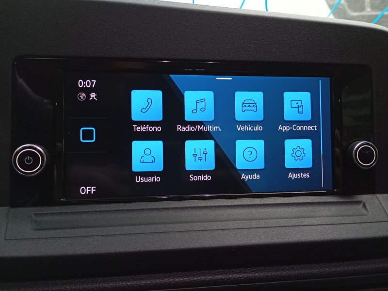 Recambio de sistema audio / radio cd para volkswagen caddy v furgoneta/monovolumen (sba, sbh) 2.0 tdi bmt referencia OEM IAM   