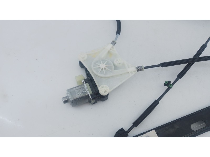 Recambio de elevalunas delantero derecho para volkswagen t-roc (a11, d11) 2.0 tdi scr referencia OEM IAM   