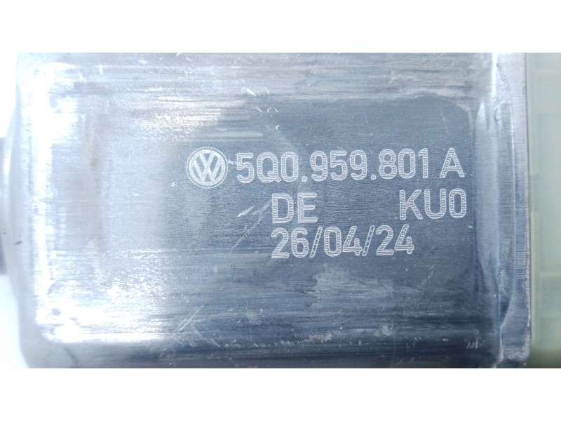 Recambio de elevalunas delantero derecho para volkswagen t-roc (a11, d11) 2.0 tdi scr referencia OEM IAM   