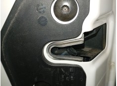 CERRADURA PUERTA TRASERA IZQUIERDA 