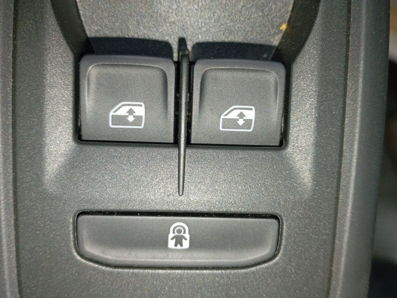 Recambio de mando elevalunas delantero izquierdo para volkswagen caddy v furgoneta/monovolumen (sba, sbh) 2.0 tdi bmt referencia