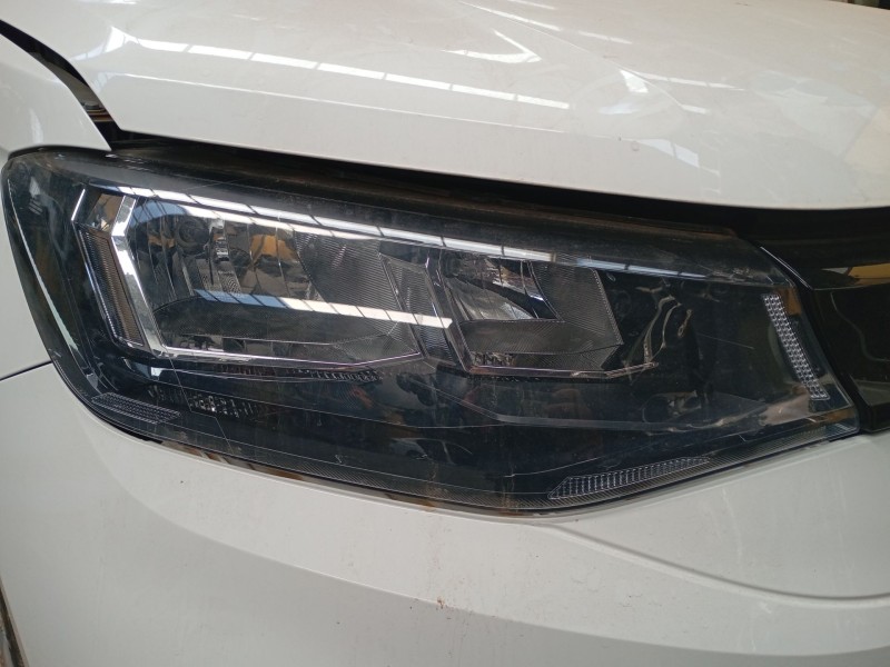 Recambio de faro derecho para volkswagen caddy v furgoneta/monovolumen (sba, sbh) 2.0 tdi bmt referencia OEM IAM   