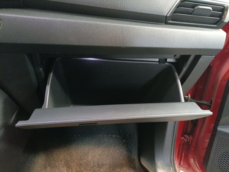 Recambio de guantera para volkswagen caddy v furgoneta/monovolumen (sba, sbh) 2.0 tdi bmt referencia OEM IAM   