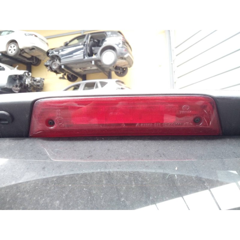 Recambio de luz central de freno para fiat freemont (345) lounge referencia OEM IAM   