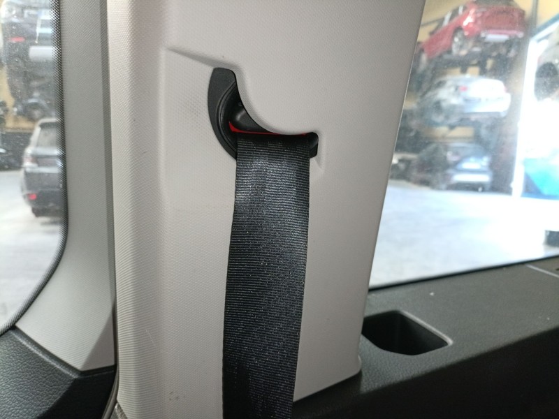 Recambio de cinturon seguridad trasero derecho para volkswagen caddy v furgoneta/monovolumen (sba, sbh) 2.0 tdi bmt referencia O