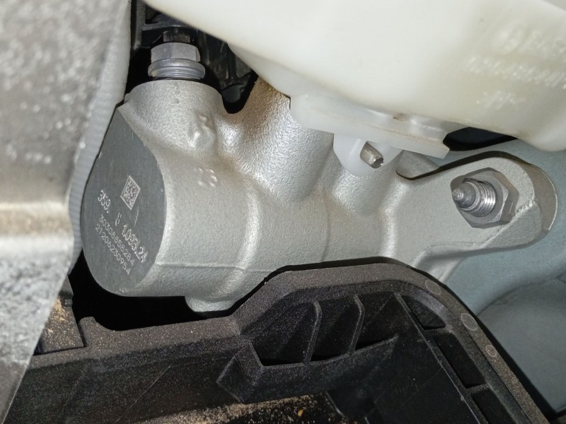 Recambio de bomba freno para volkswagen caddy v furgoneta/monovolumen (sba, sbh) 2.0 tdi bmt referencia OEM IAM   