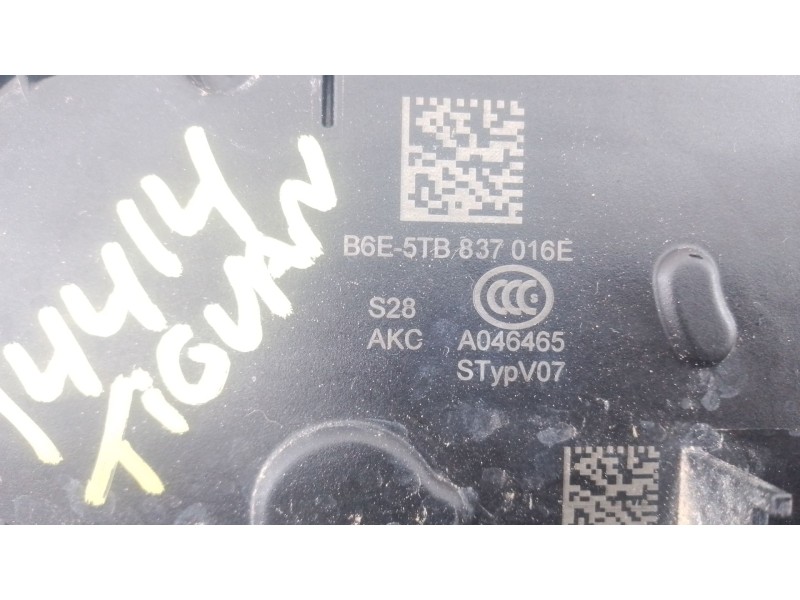 Recambio de cerradura puerta delantera derecha para volkswagen tiguan (ad1, ax1) 2.0 tdi referencia OEM IAM   