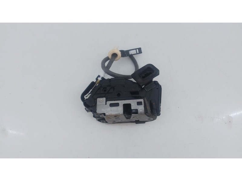 Recambio de cerradura puerta delantera derecha para volkswagen tiguan (ad1, ax1) 2.0 tdi referencia OEM IAM   