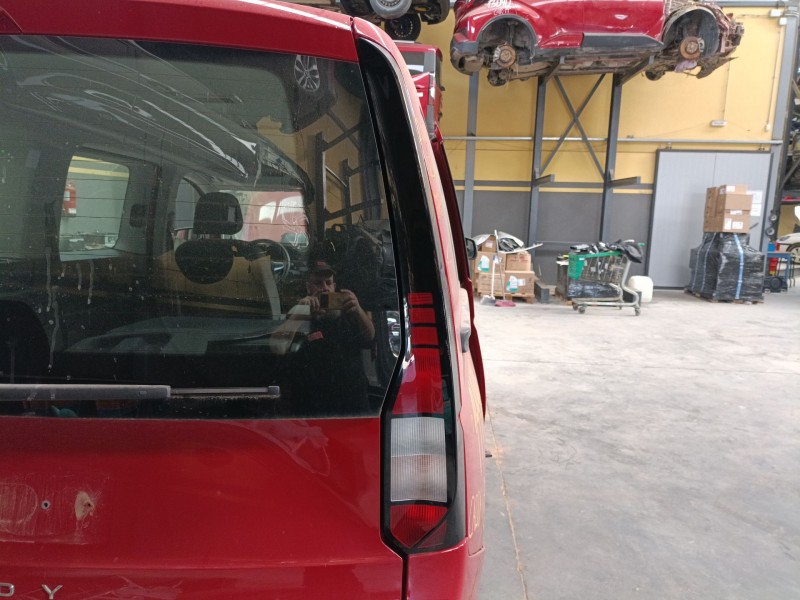 Recambio de piloto trasero derecho para volkswagen caddy v furgoneta/monovolumen (sba, sbh) 2.0 tdi bmt referencia OEM IAM   
