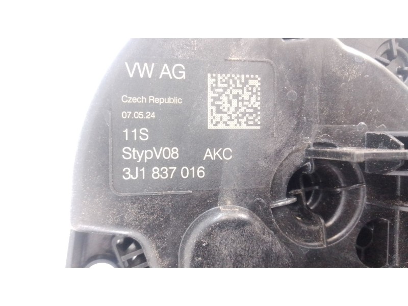 Recambio de cerradura puerta delantera derecha para volkswagen t-roc (a11, d11) 2.0 tdi scr referencia OEM IAM   