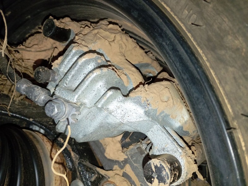 Recambio de pinza freno delantera izquierda para volkswagen caddy v furgoneta/monovolumen (sba, sbh) 2.0 tdi bmt referencia OEM 