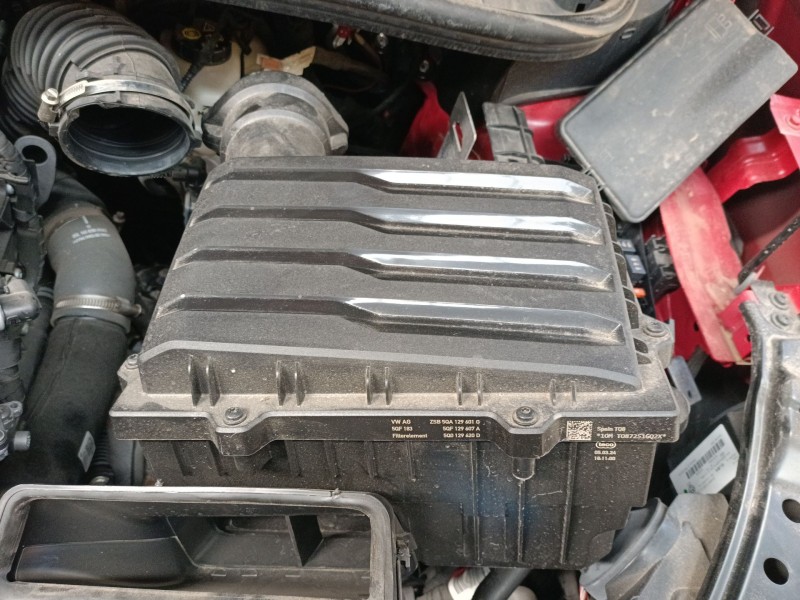 Recambio de filtro aire para volkswagen caddy v furgoneta/monovolumen (sba, sbh) 2.0 tdi bmt referencia OEM IAM 5QA129601G  