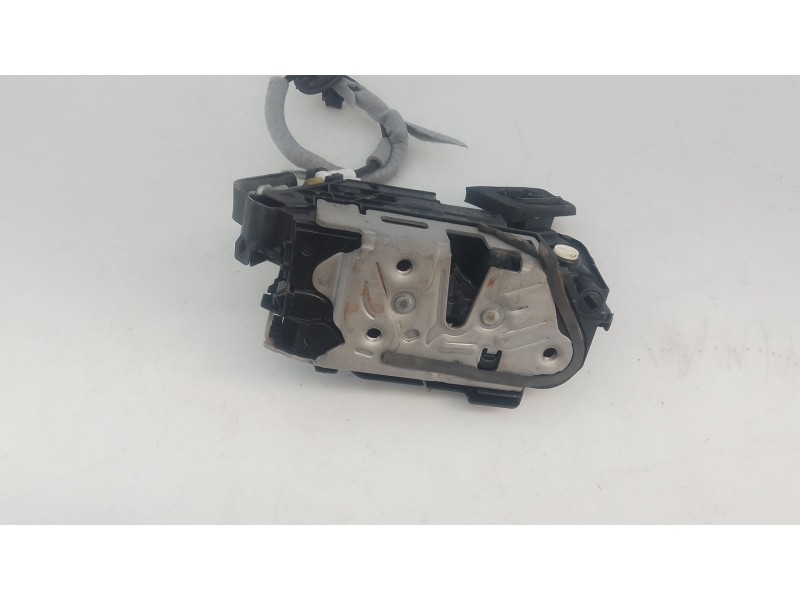 Recambio de cerradura puerta trasera derecha para seat leon (kl1, klg) 1.5 tsi referencia OEM IAM   