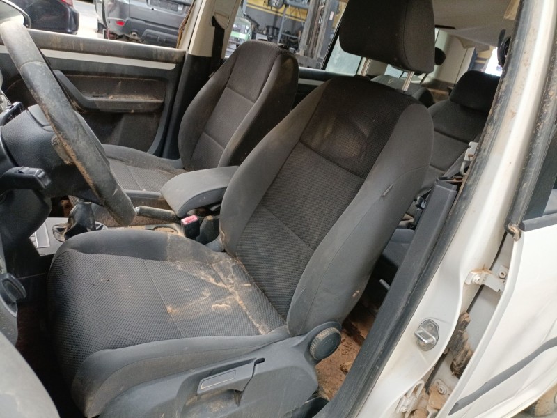 volkswagen touran (1t3) del año 2013